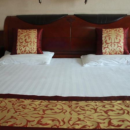 Taizhou Taishan Business Hotel Номер фото
